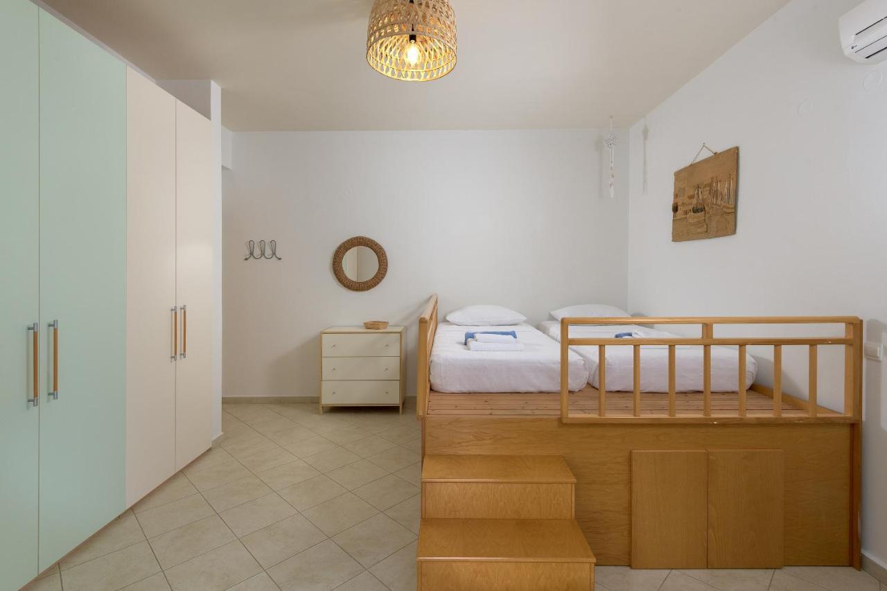 Villa Evelyn Pefki  외부 사진