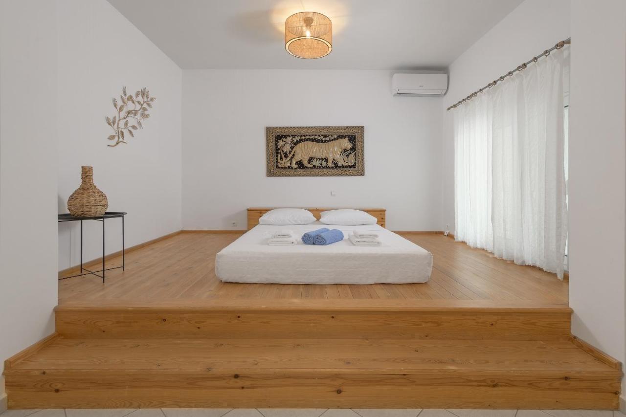 Villa Evelyn Pefki  외부 사진