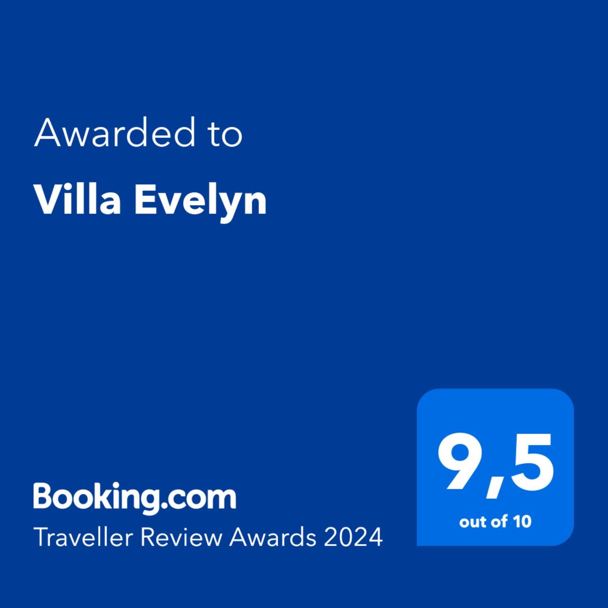 Villa Evelyn Pefki  외부 사진